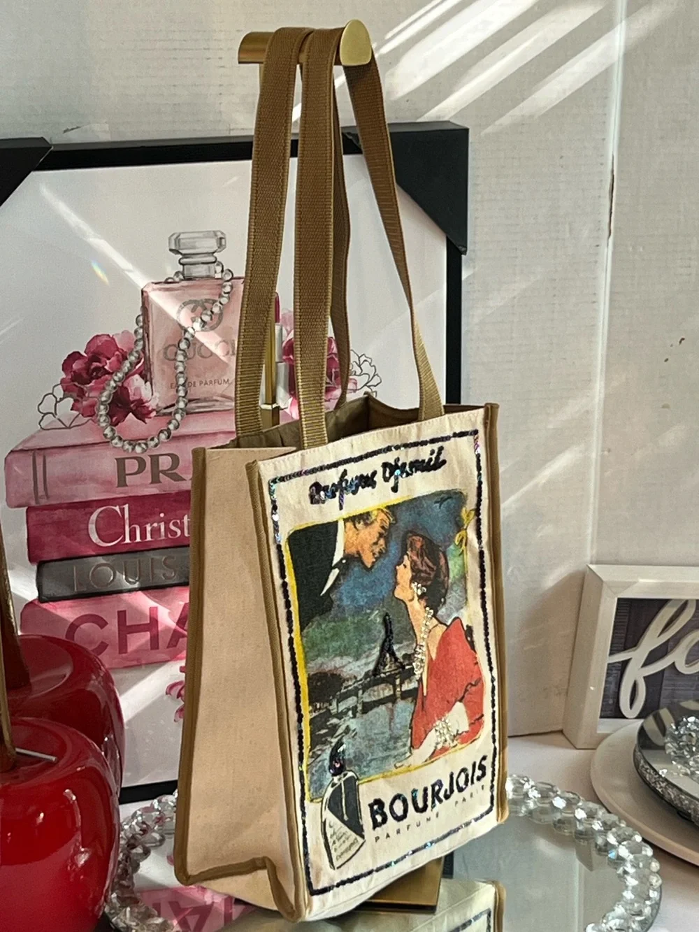 Vintage  Bourgeois Parfums, Paris canvas Graphic tote bag